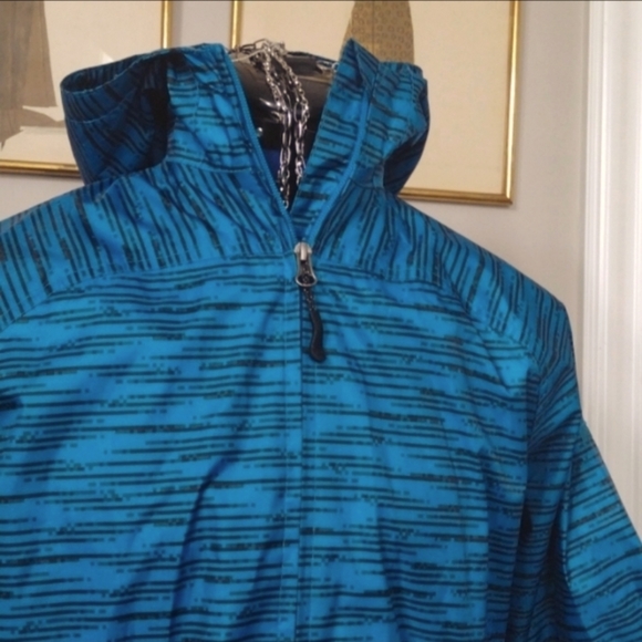 NwoT Waterproof Windproof Breathable Teal McKinley light jacket w/Mesh Lining - Picture 2 of 7